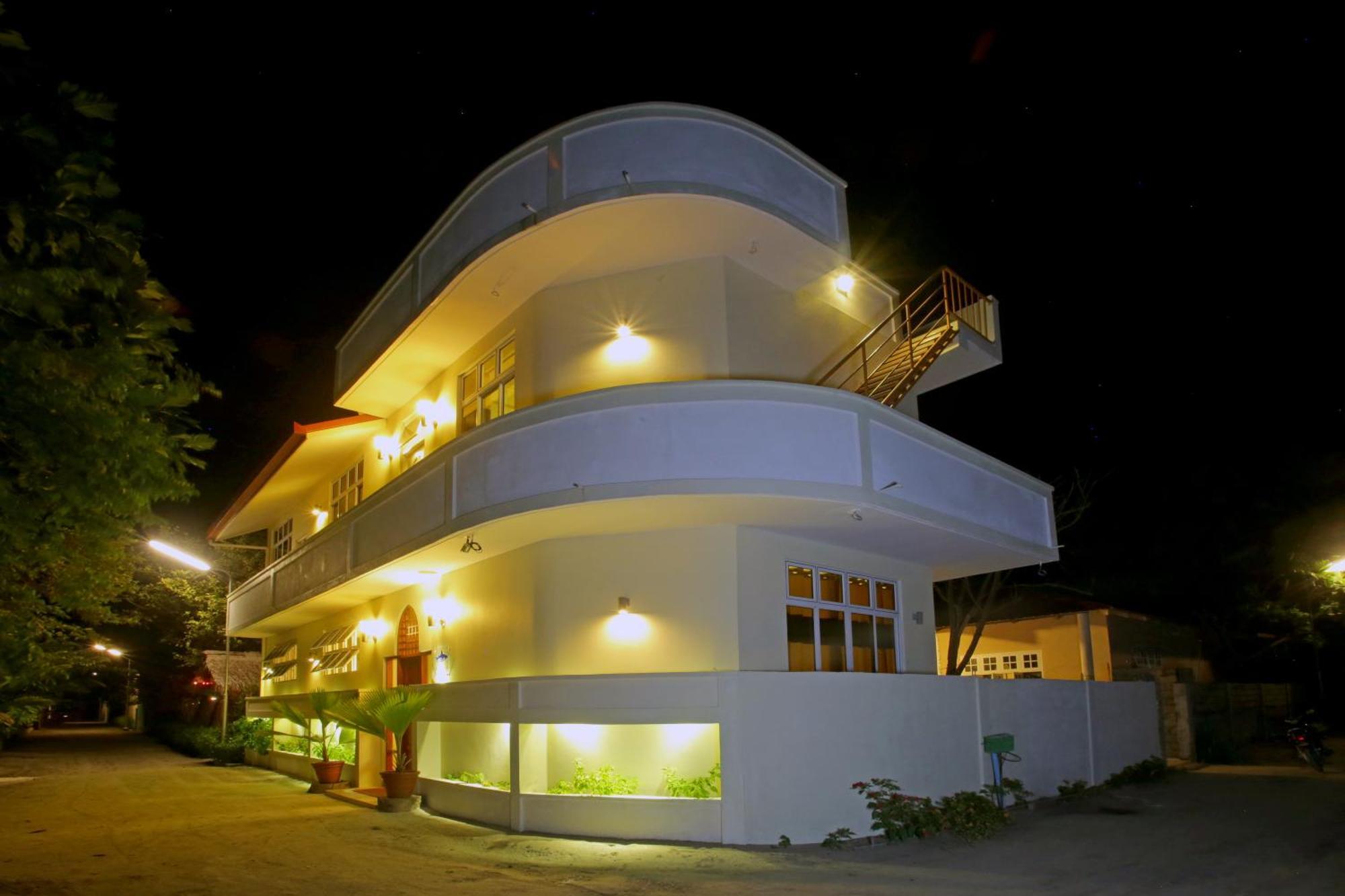 Hanifaru Transit Inn Dharavandhoo Kültér fotó