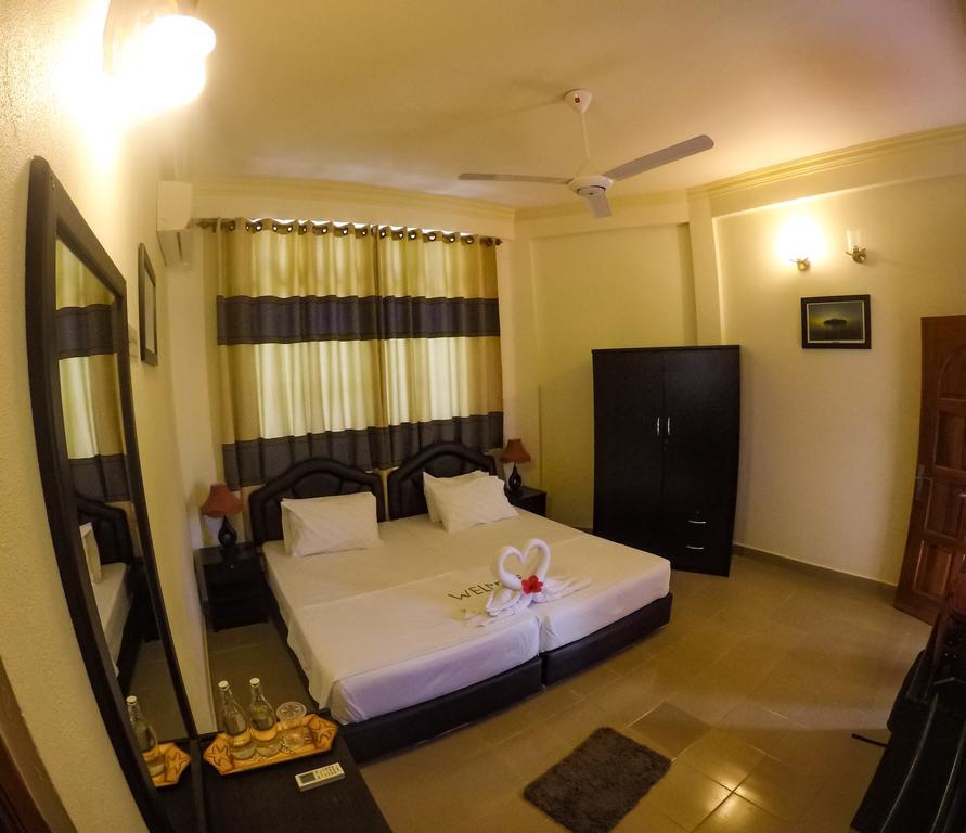 Hanifaru Transit Inn Dharavandhoo Kültér fotó